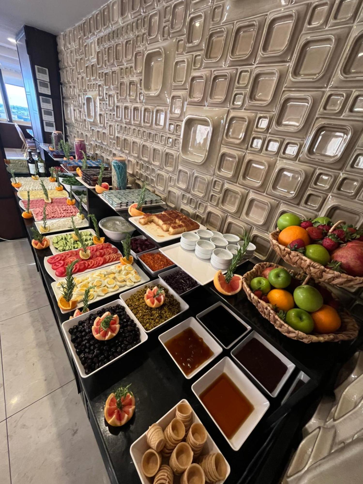 Fuar Hotel Istanbul Exterior foto